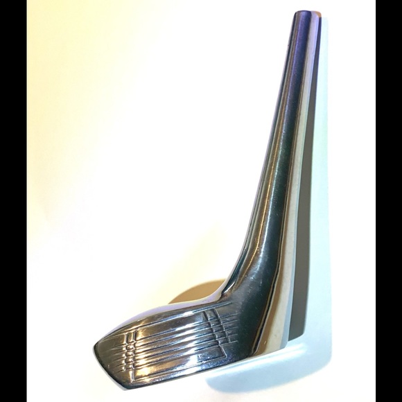 Golf Club Silver Tone Paper Weight
Office Golf Decor 
Weighs 1 oz 9 grams - Picture 2 of 8
